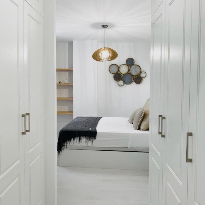 Lovely 2-Bed In Granada 1Min To Gran Via De Colon By Sharingco Dış mekan fotoğraf